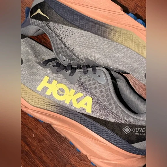 Hoka GORETEX shoes - Picture 2 of 14
